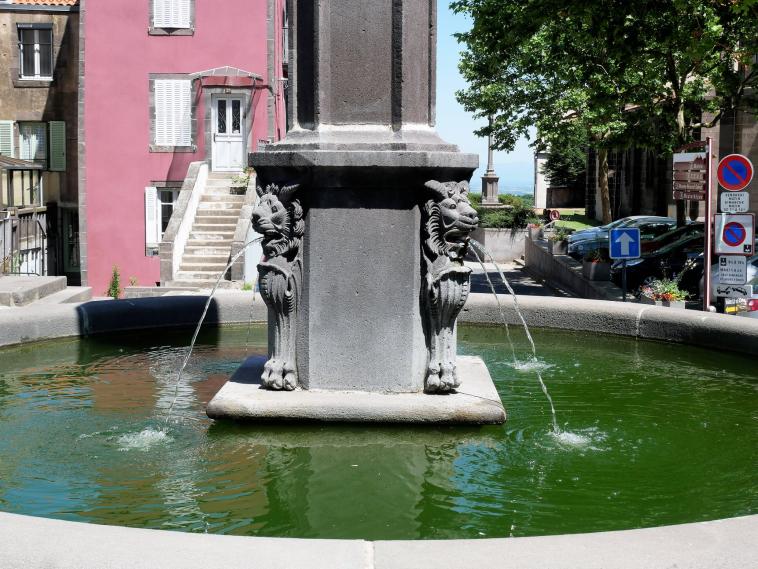 Fontaine de Volvic